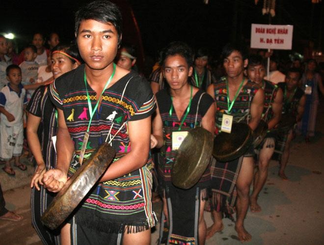 Central Highlands gong festival